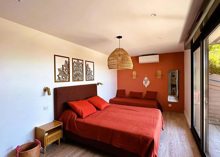 Dalenassara, 14 Pers, Piscine Chauffee, 2 Min En Voiture *