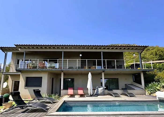 Dalenassara, 14 Pers, Piscine Chauffee, 2 Min En Voiture